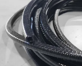 Pinchweld 66-037 25mm Black per metre